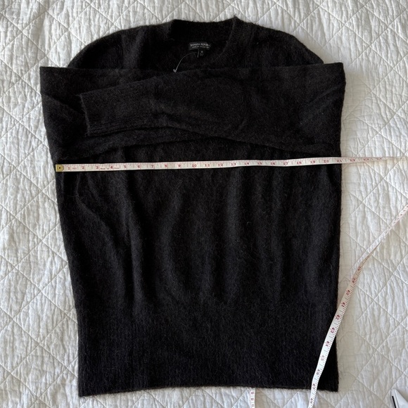 Banana Republic Black Sweater - Picture 8 of 12